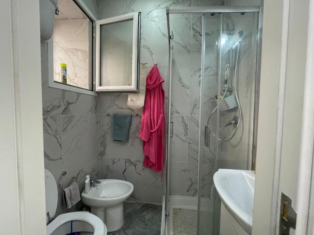 Casa Rodan Napoli Centro Zewnętrze zdjęcie